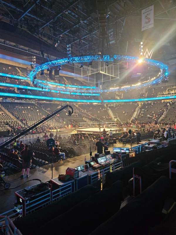 Climate pledge arena, section: 03, row: F, seat: 1