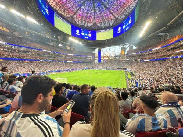 Mercedes-Benz Stadium, section: 117, row: 29, seat: 4