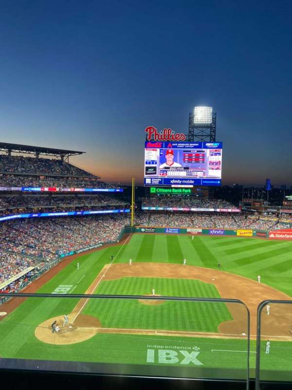 Citizens Bank Park, section: 316, row: 1, seat: 7