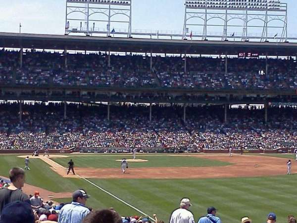 Wrigley Field, section: 232, row: 3, seat: 18