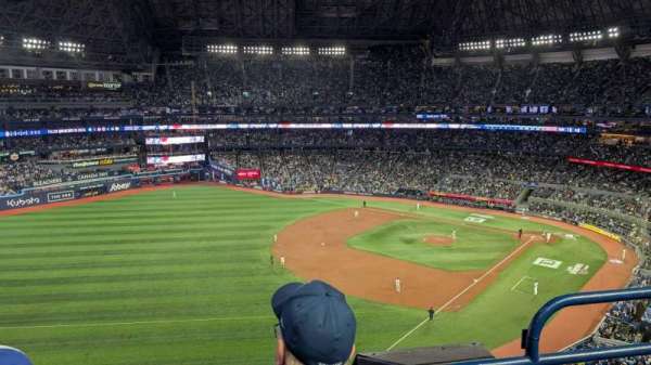 Rogers Centre, section: 537, row: 2, seat: 2
