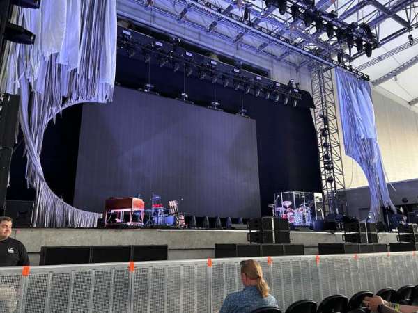 Daily's Place, section: O4, row: D, seat: 1