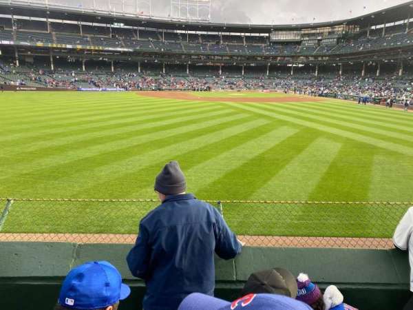 Wrigley Field, section: 504, row: 4, seat: 28