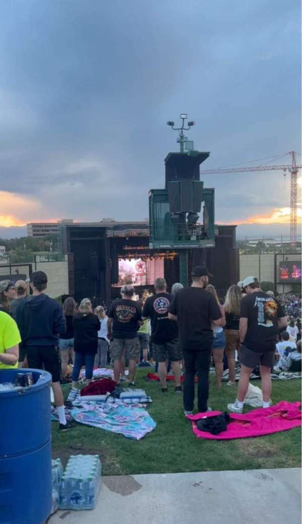 Fiddler's Green Amphitheatre, section: Lawn, row: GA, seat: Back Lawn