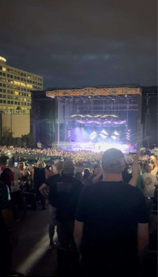 Fiddler's Green Amphitheatre, section: 202, row: U, seat: 242