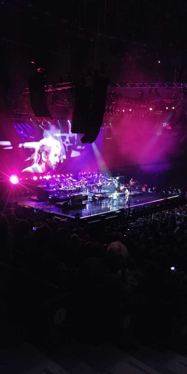 Heritage Bank Center, section: 133, row: V, seat: 1
