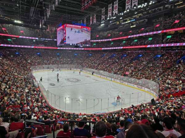 Centre Bell, section: 120, row: S, seat: 17