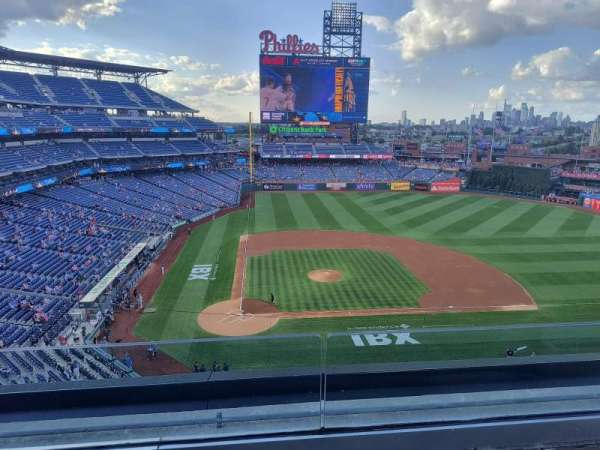Citizens Bank Park, section: 317, row: 2, seat: 4