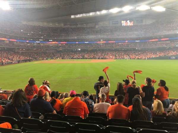 Daikin Park, section: 154, row: 10, seat: 8