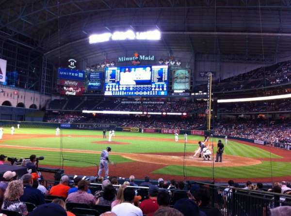 Daikin Park, section: 116, row: 13, seat: 16