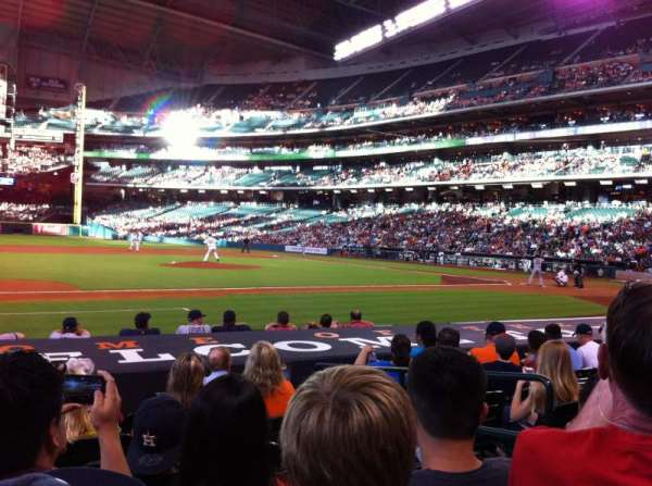 Daikin Park, section: 112, row: 11, seat: 13