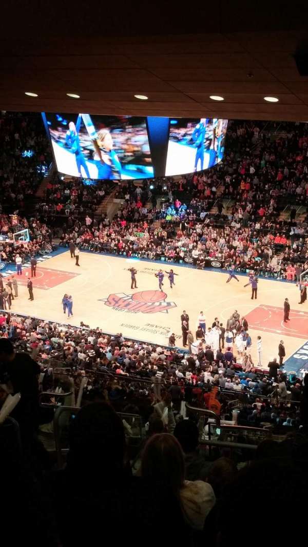 Madison Square Garden, section: 214, row: 18, seat: 12
