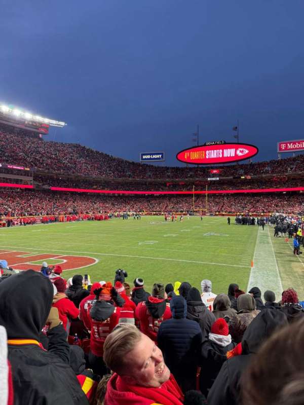 Arrowhead Stadium, section: 108, row: 10