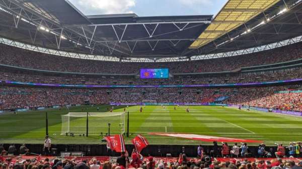 Wembley Stadium, section: 111, row: 18, seat: 251