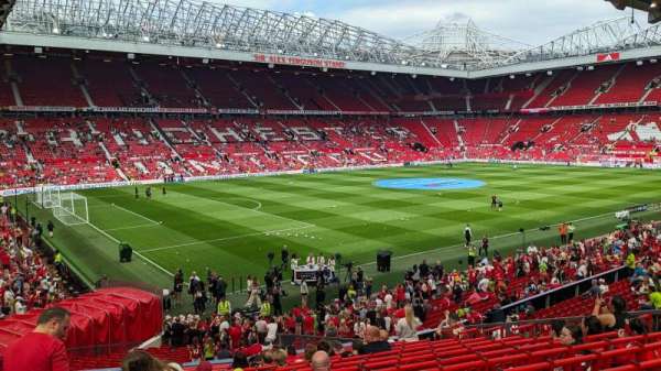 Old Trafford, section: W211, row: 16, seat: 13