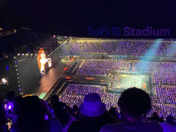 SoFi Stadium, section: 514, row: 14, seat: 7