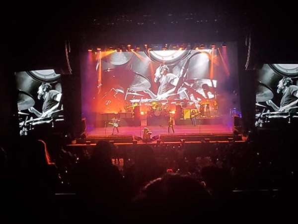Yaamava' Theater, section: 402, row: M, seat: 12