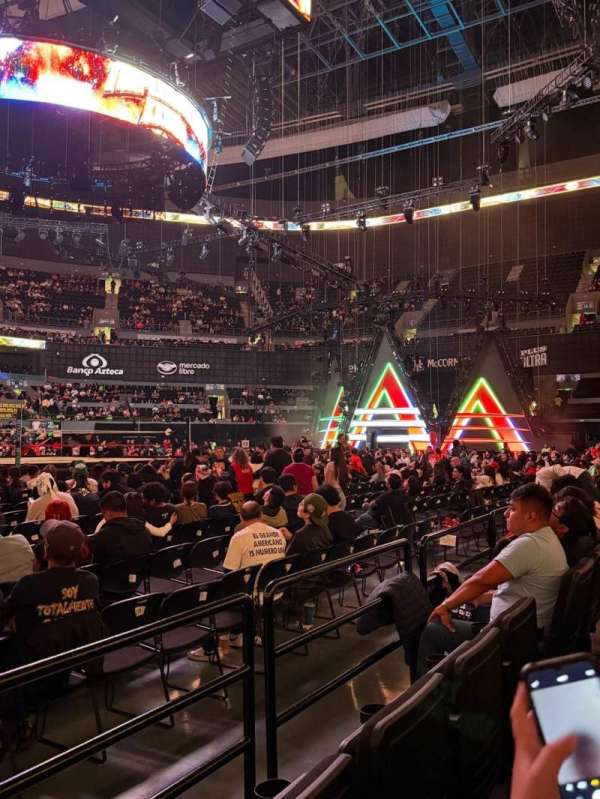 Arena Ciudad De México, section: Retractil VIP, row: Seccion 206, seat: B10