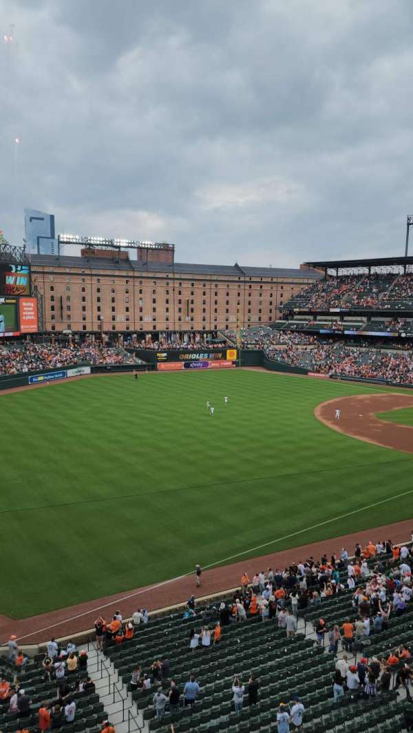 Oriole Park at Camden Yards, section: 370, row: 1, seat: 8