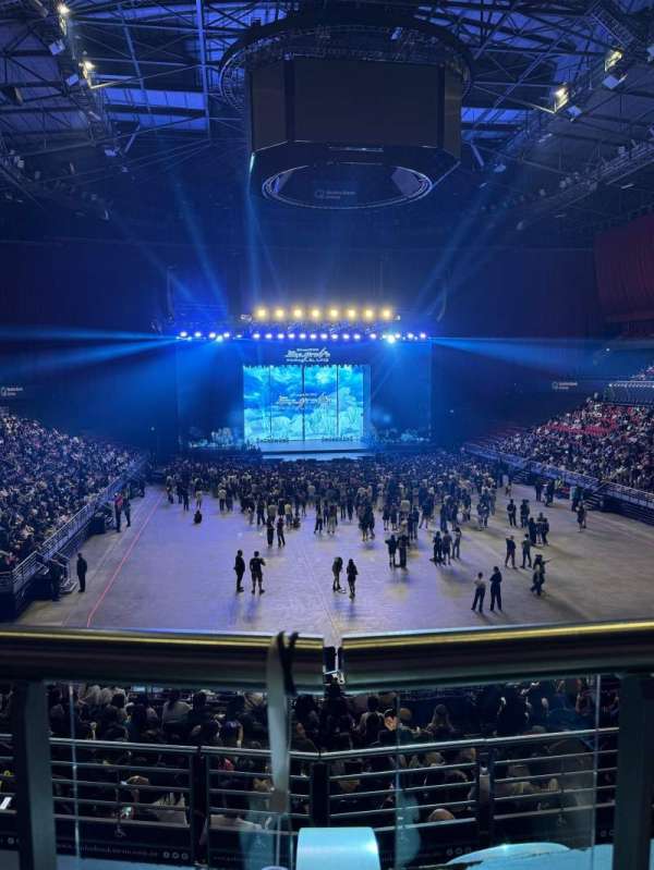 Qudos Bank Arena, section: 33, row: A, seat: 178