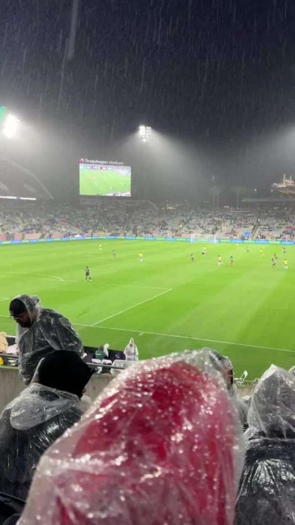 Snapdragon Stadium, section: 135, row: 16, seat: 4