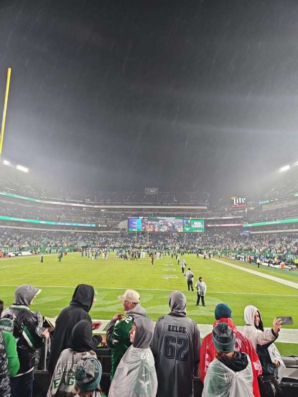 Lincoln Financial Field, section: 130, row: 5, seat: 6