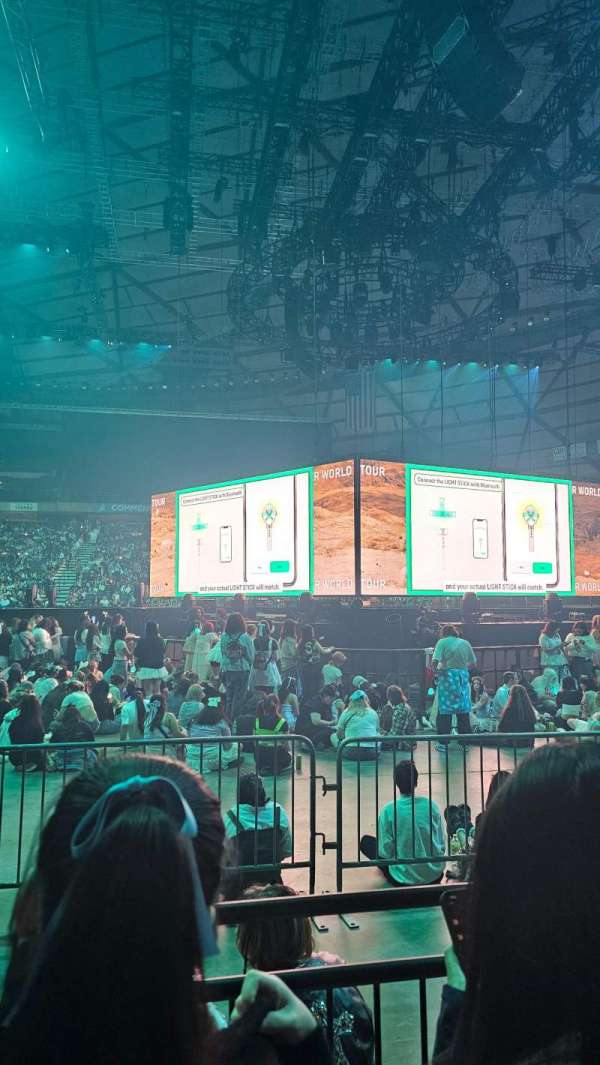 Tacoma Dome, section: 119, row: B, seat: 9