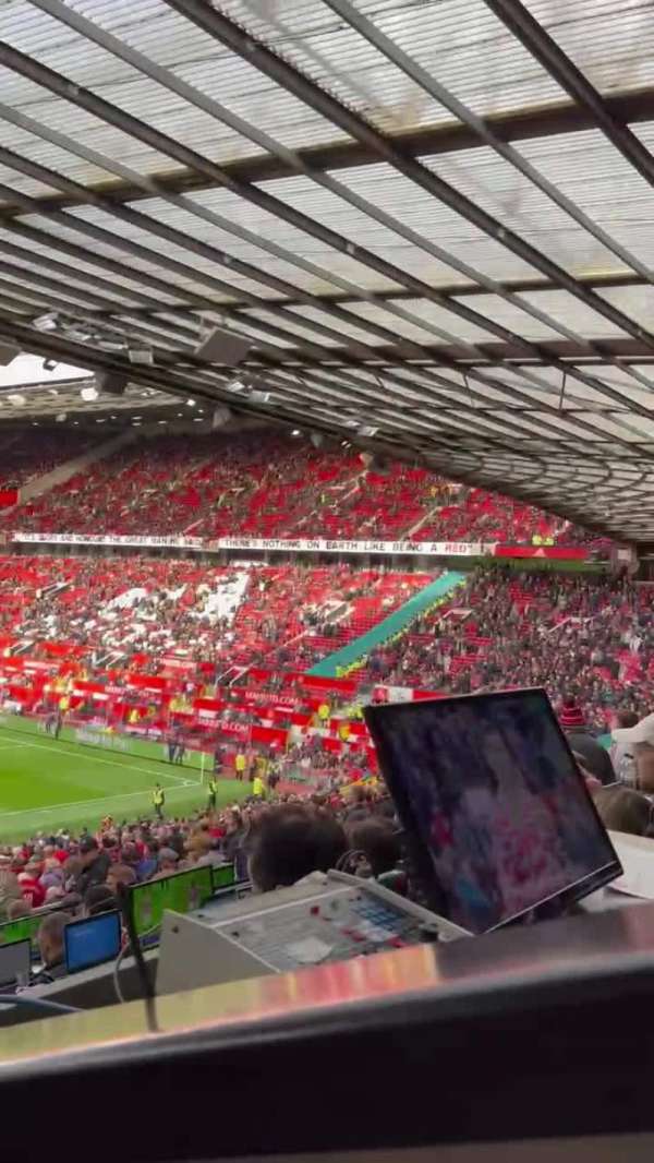 Old Trafford, section: S223, row: R, seat: 104
