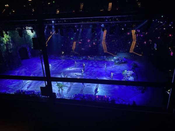 CFG Bank Arena, section: 215, row: B, seat: 16