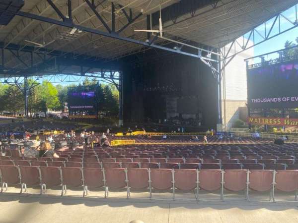 Jiffy Lube Live, section: 301, row: A, seat: 38