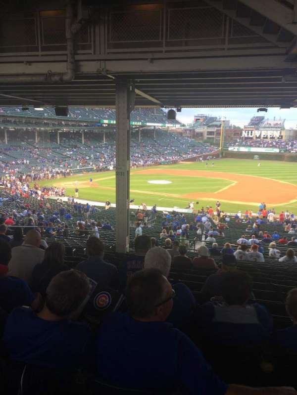 Wrigley Field, section: 226, row: 18, seat: 8