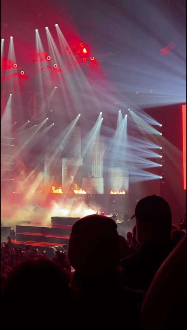 American Airlines Center, section: 106, row: L, seat: 13