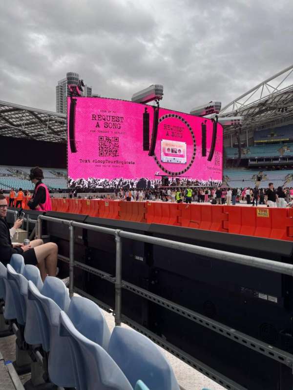Accor Stadium, section: 107, row: 3, seat: 9