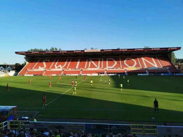 County Ground, section: A4U, row: D, seat: 90
