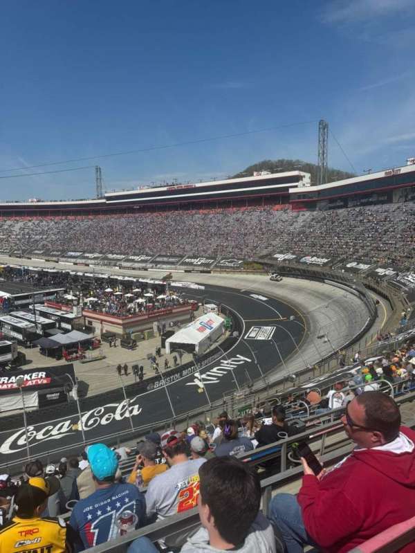 Bristol Motor Speedway, section: Waltrip V, row: 26, seat: 12