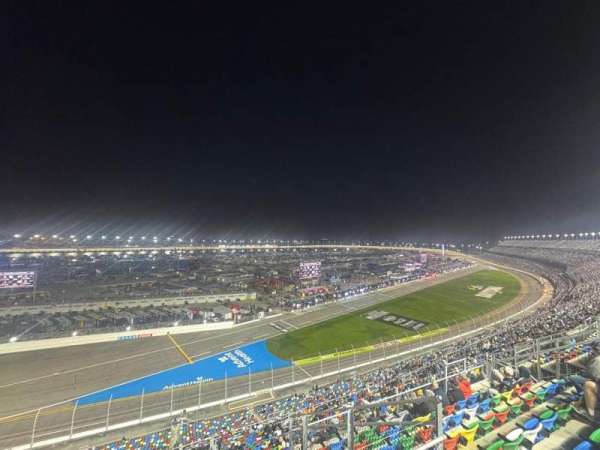 Daytona International Speedway, section: 433, row: 30, seat: 18