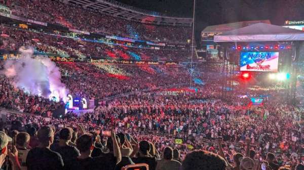 Huntington Bank Field, section: 147B, row: 32, seat: 2