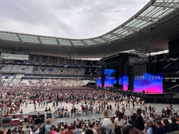 Stade de France, section: H1, row: 22, seat: 3