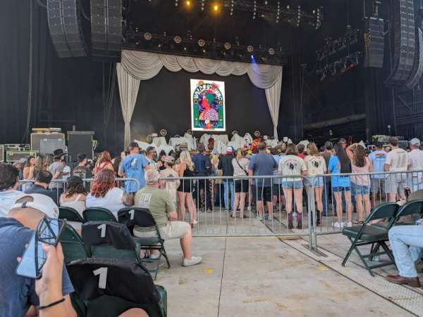 Ameris Bank Amphitheatre, section: ORCH 3, row: M, seat: 1