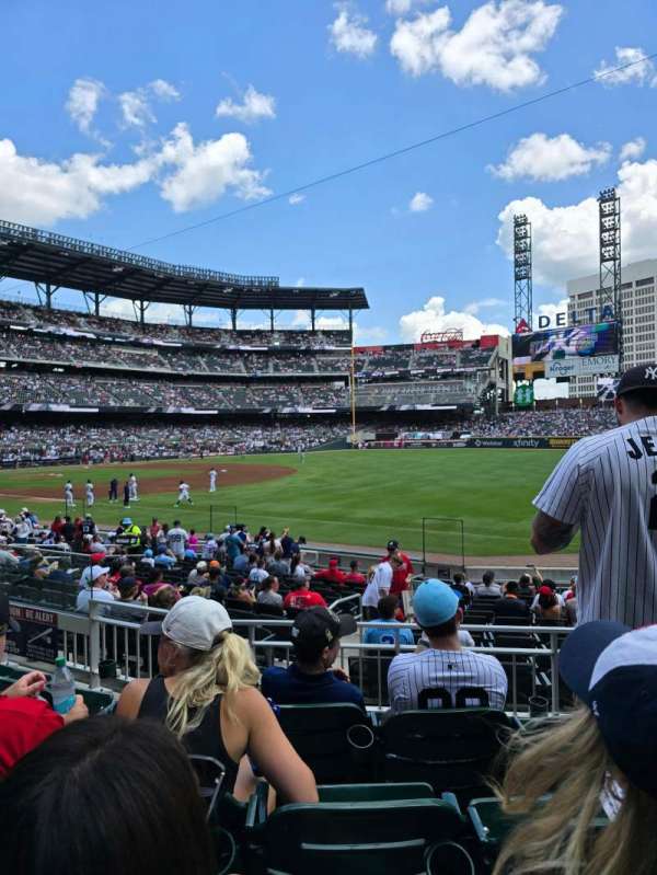 Truist Park, section: 112, row: 4, seat: 11