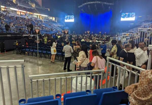Coliseo De Puerto Rico, section: 123B, row: H, seat: 8