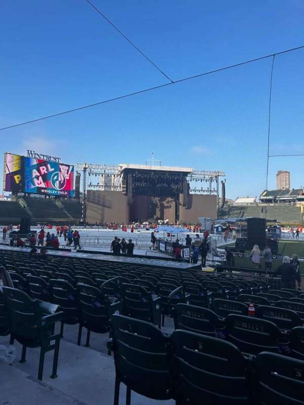 Wrigley Field, section: 112, row: 1, seat: 9