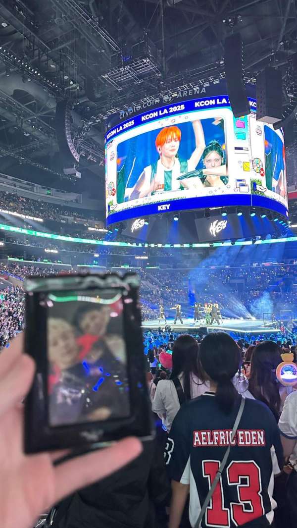 Crypto.com Arena, section: 105, row: 8, seat: 8