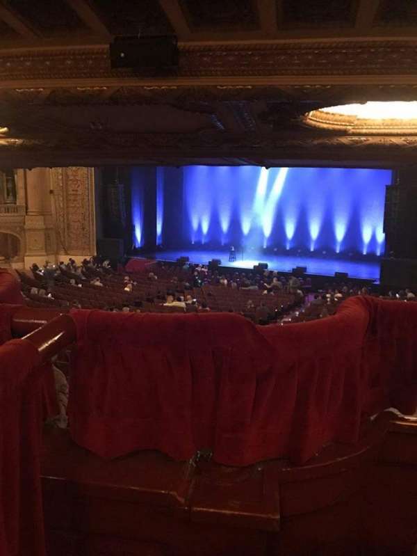 Chicago Theatre, section: Mezzanine Box J, row: J3, seat: 4