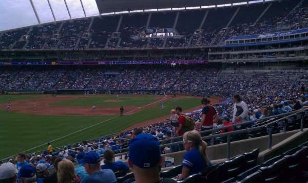 Kauffman Stadium, section: 209, row: KK, seat: 13
