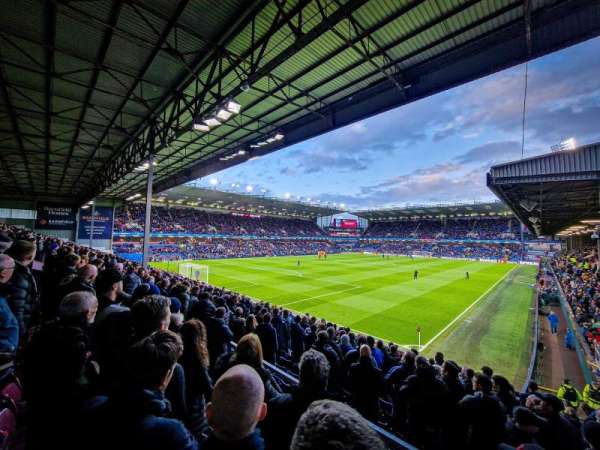 Turf Moor, section: VS9, row: R, seat: 9
