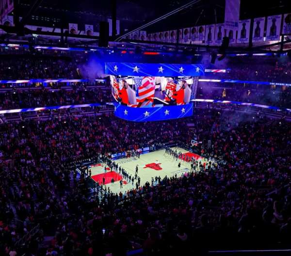 United Center, section: 321, row: 9, seat: 3