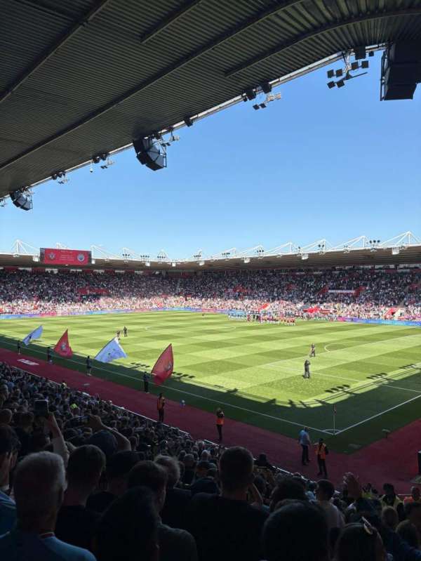 St Mary's Stadium, section: 25, row: X, seat: 649
