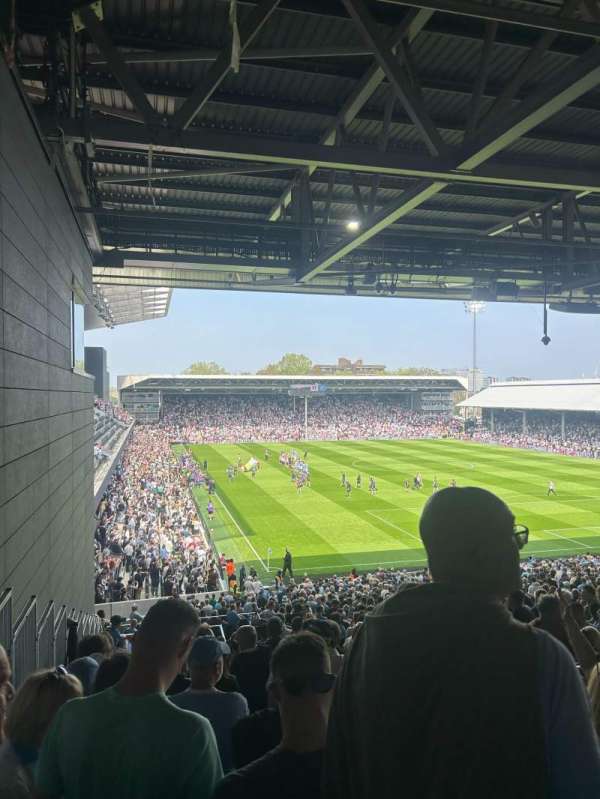 Craven Cottage, section: P7, row: TT, seat: 159