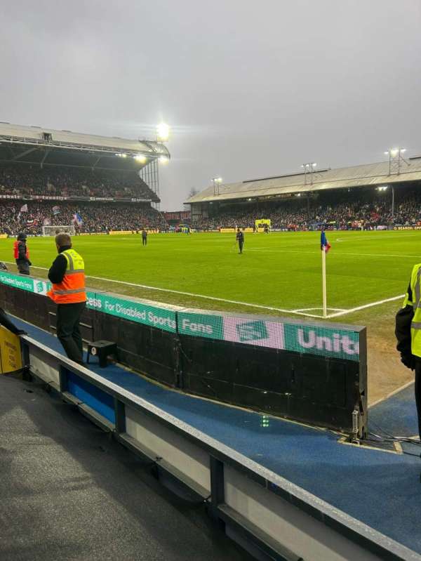 Selhurst Park, section: AW-R, row: 3, seat: 3